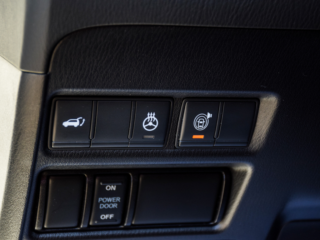 2021 Nissan Armada Platinum, Toronto, Cash