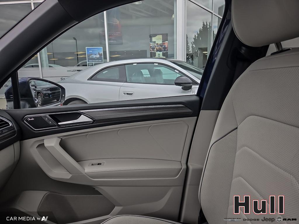 2023 Volkswagen Tiguan Highline R-Line, Toronto, Cash
