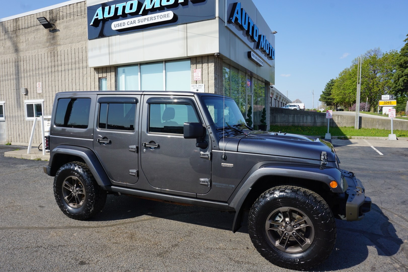 2017 Jeep Wrangler V6 UNLIMITED SAHARA 75th-ANNIVERSARY 4WD CERTIFIED