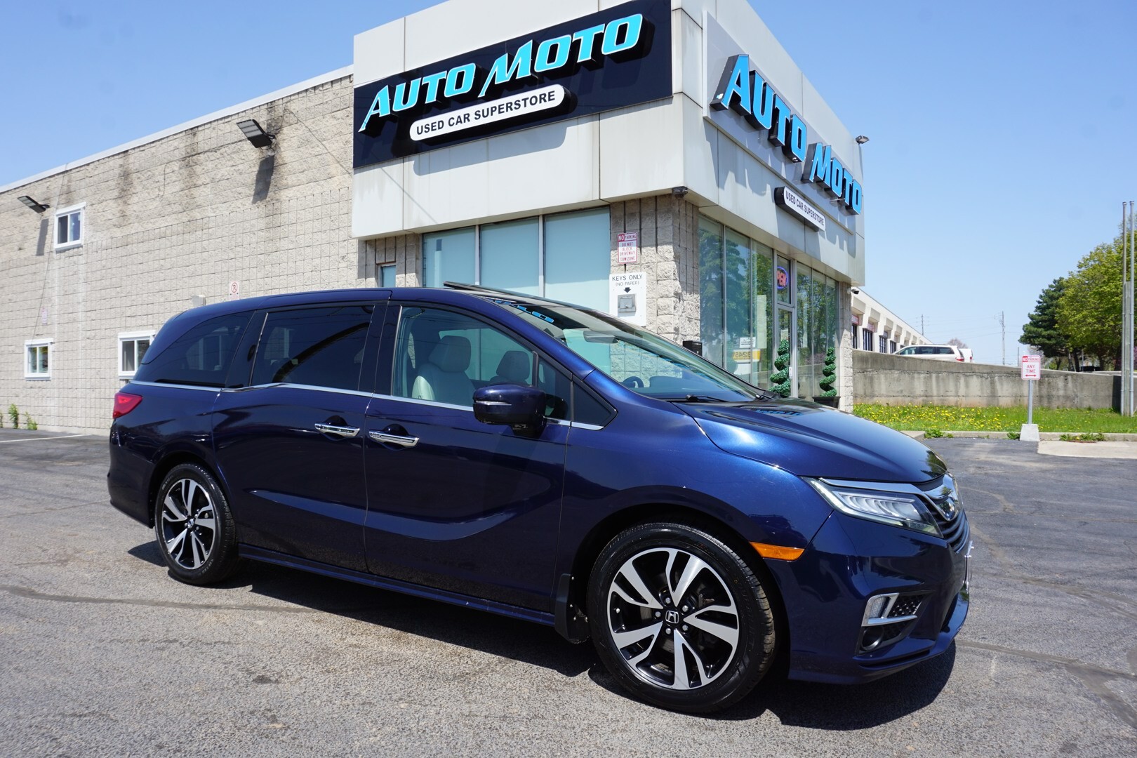 2018 Honda Odyssey TOURING CERTIFIED *8 SEATS*26 HONDA SERVICE* NAV C