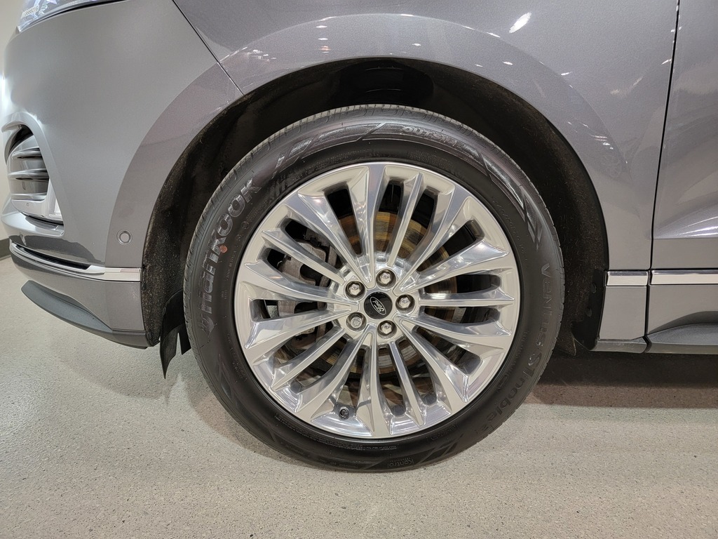 Ford Edge 2021