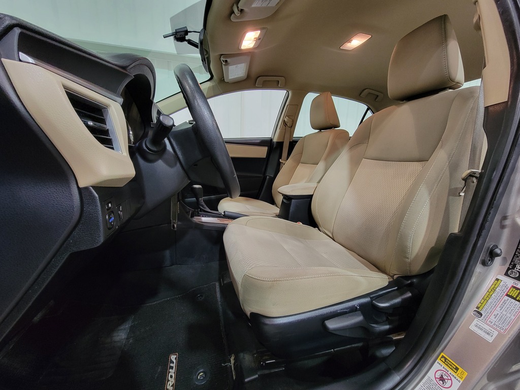 Toyota Corolla 2015