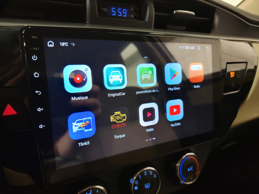 Toyota Corolla 2015