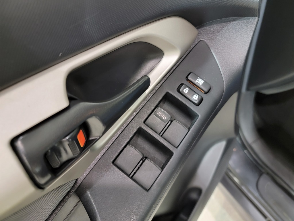 Toyota Matrix 2011