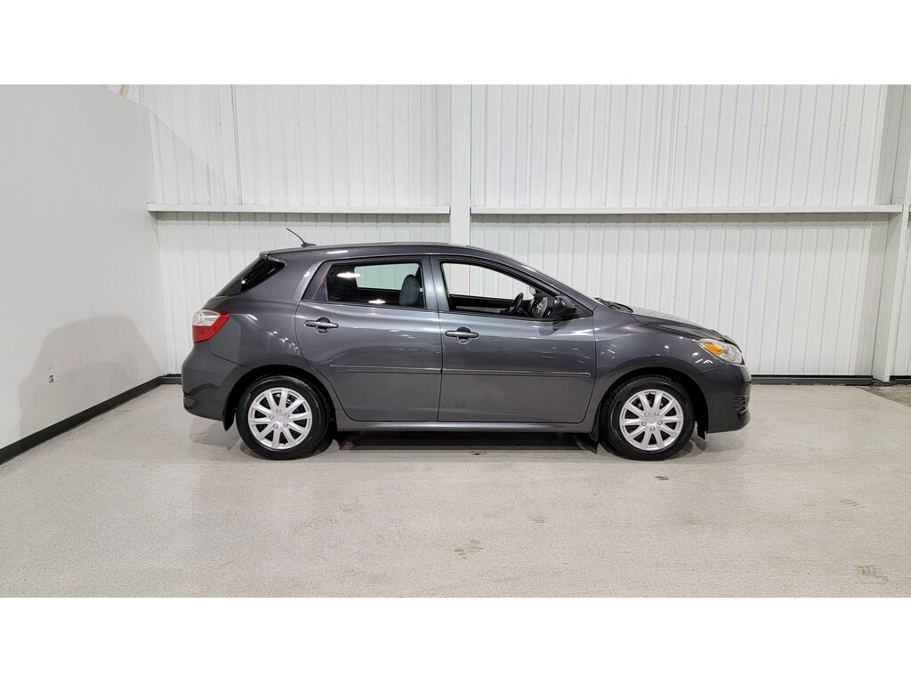 Toyota Matrix 2011