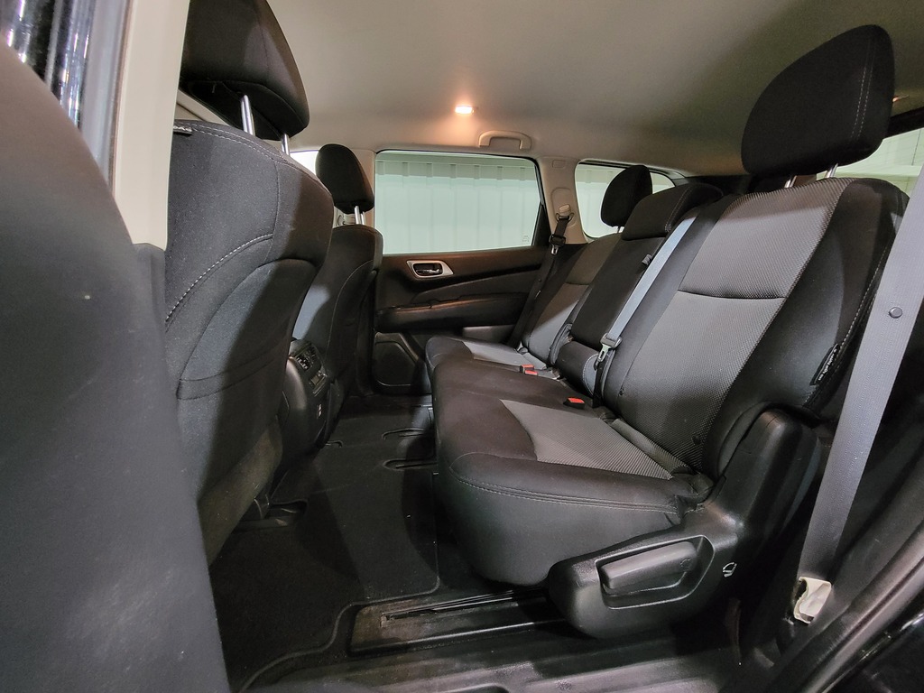 Nissan Pathfinder 2018