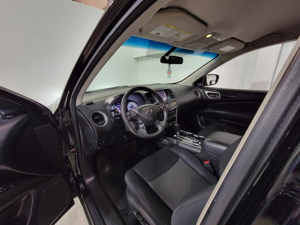 Nissan Pathfinder 2018