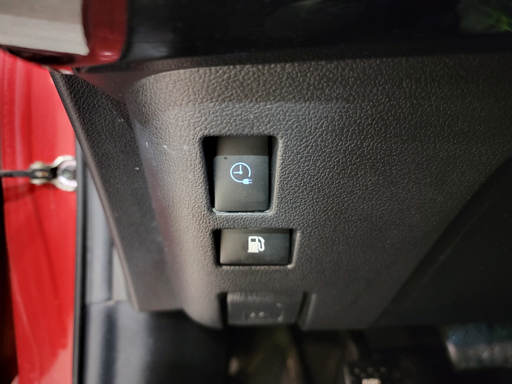 Toyota Prius Prime 2021