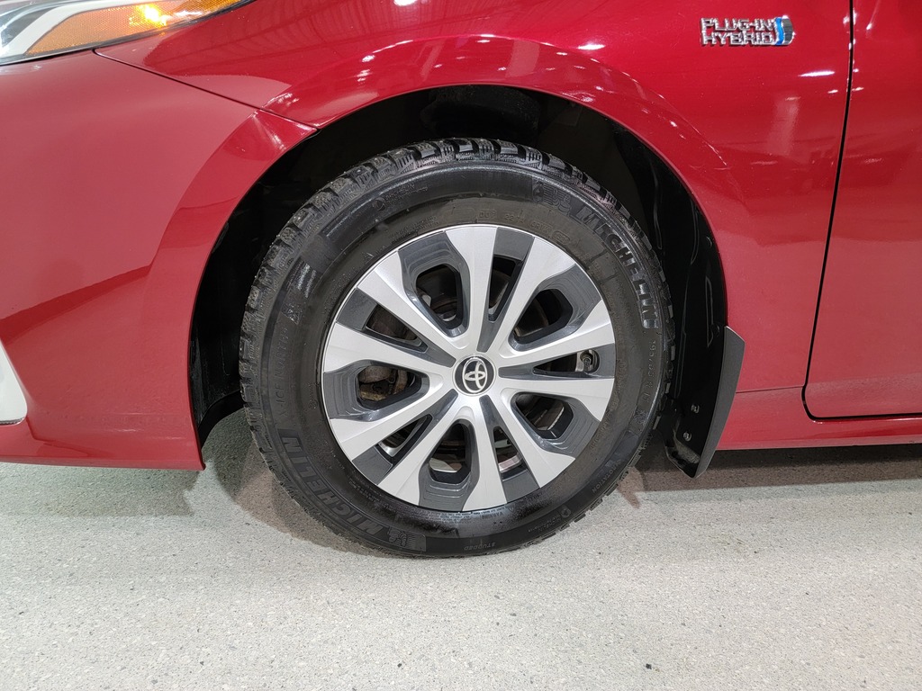 Toyota Prius Prime 2021