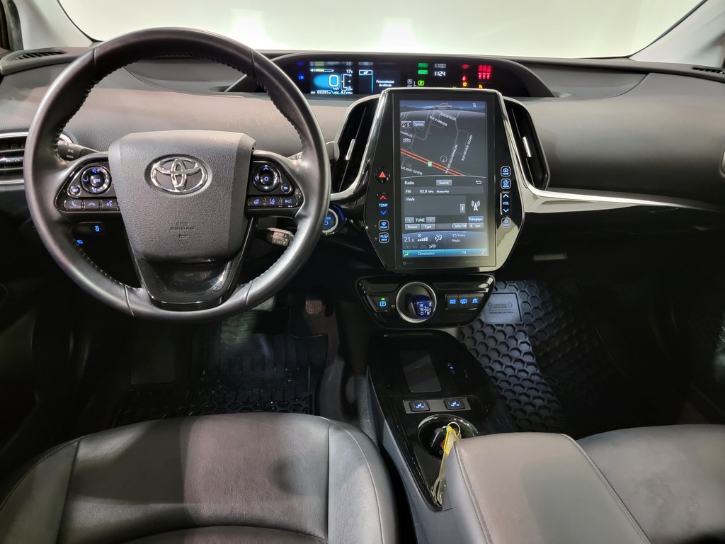 Toyota Prius Prime 2021