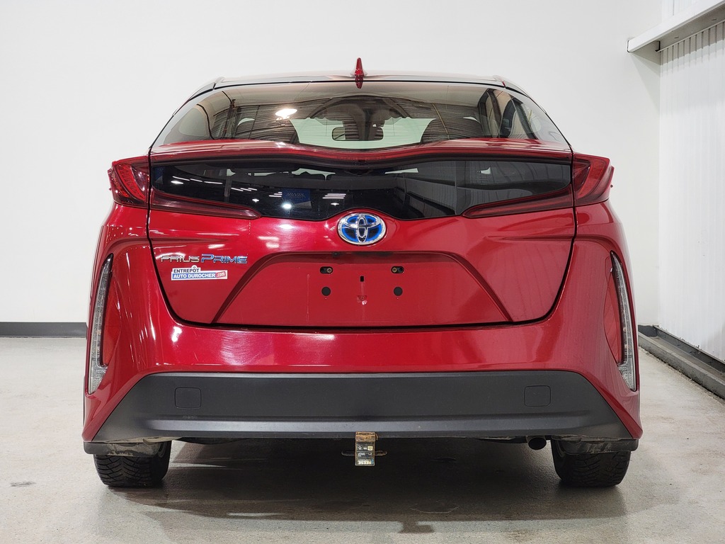 Toyota Prius Prime 2021