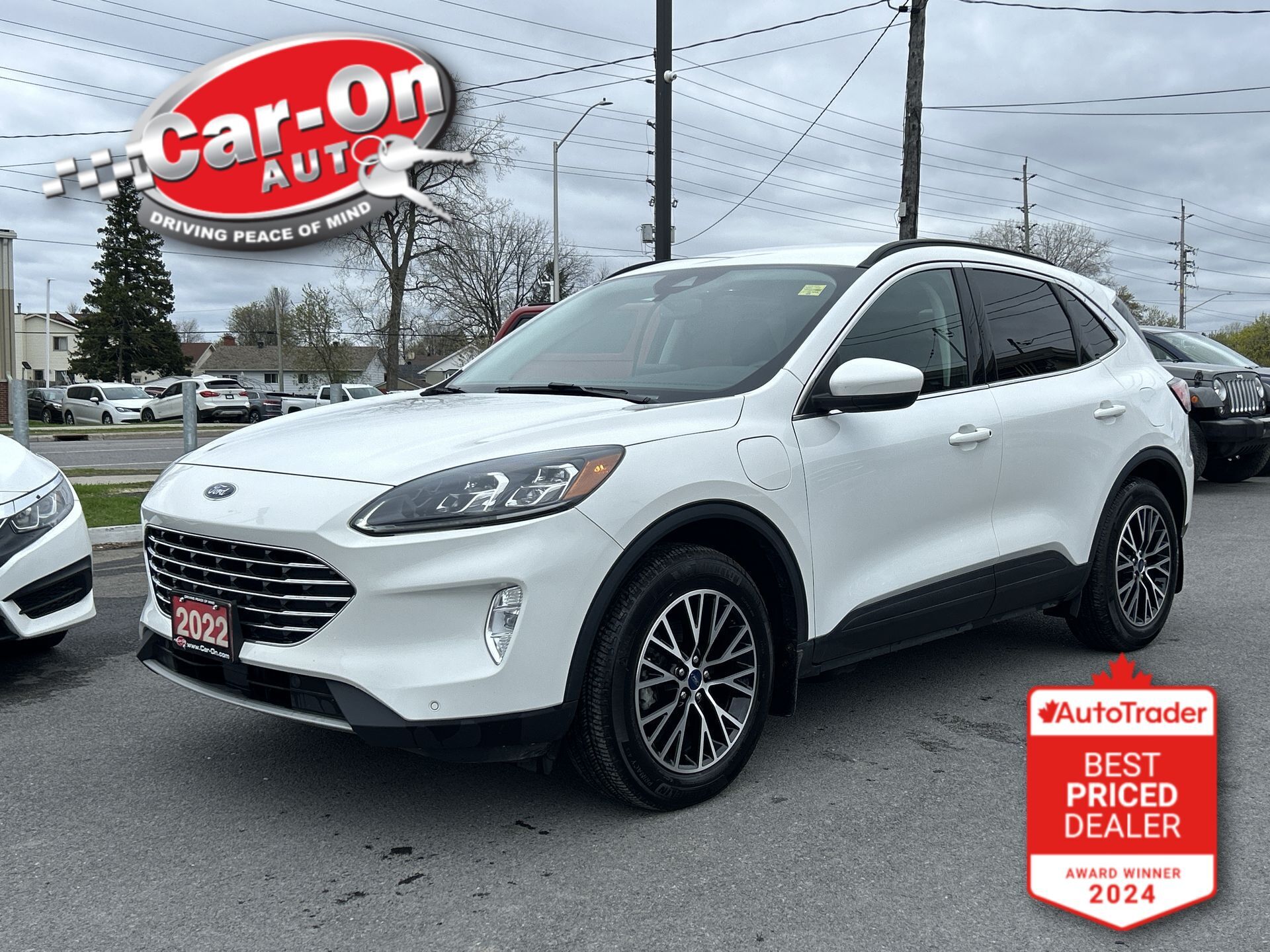 2022 Ford Escape TITANIUM| PLUG-IN HYBRID| LEATHER| HTD SEATS| NAV