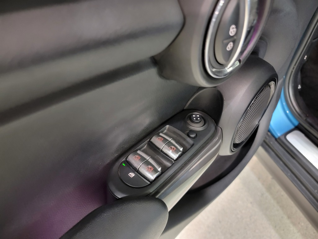 MINI Cooper Hardtop 2016