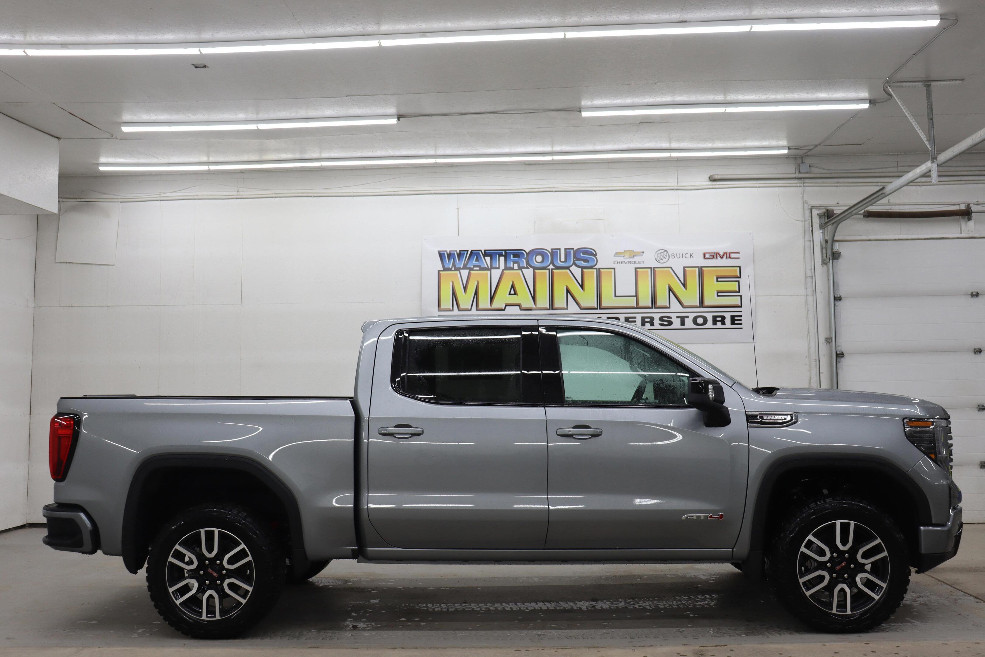 2025 GMC Sierra 1500 AT4