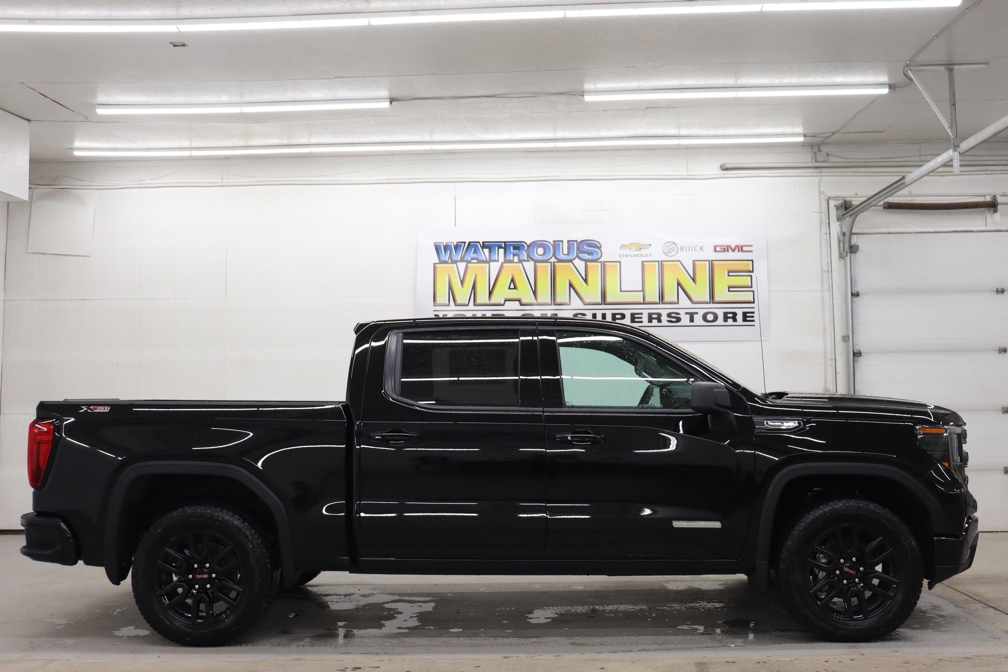 2025 GMC Sierra 1500 Elevation