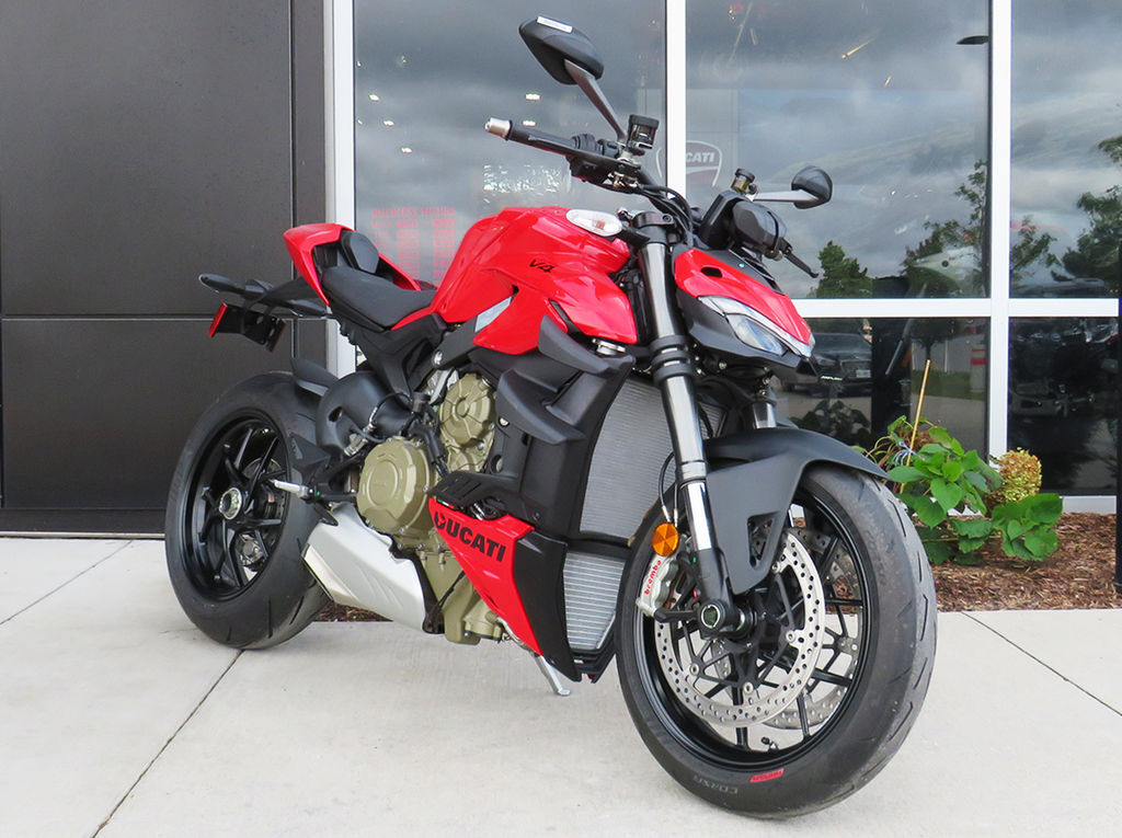 2024 Ducati Streetfighter V4 Red 