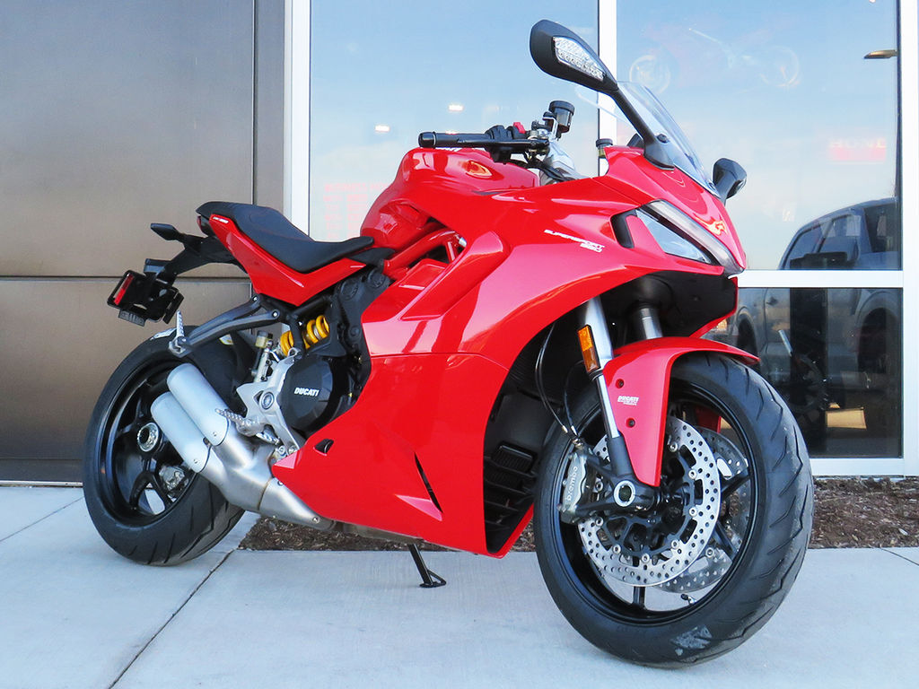 2024 Ducati Supersport 950 Red 