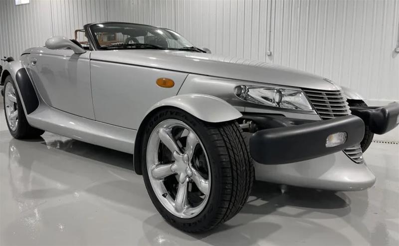 2000 Plymouth Prowler at