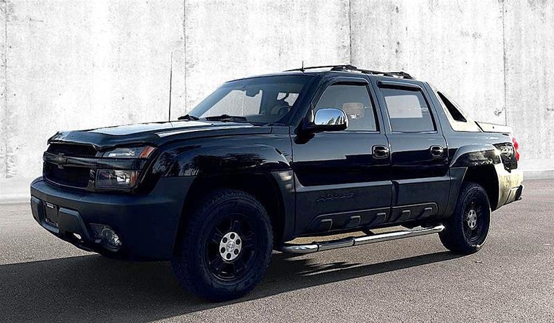 2002 Chevrolet Avalanche Series 4Dr