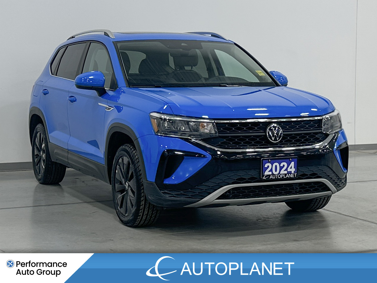 2024 Volkswagen Taos Comfortline, Back Up Cam, Pano Roof, Heated Seats!