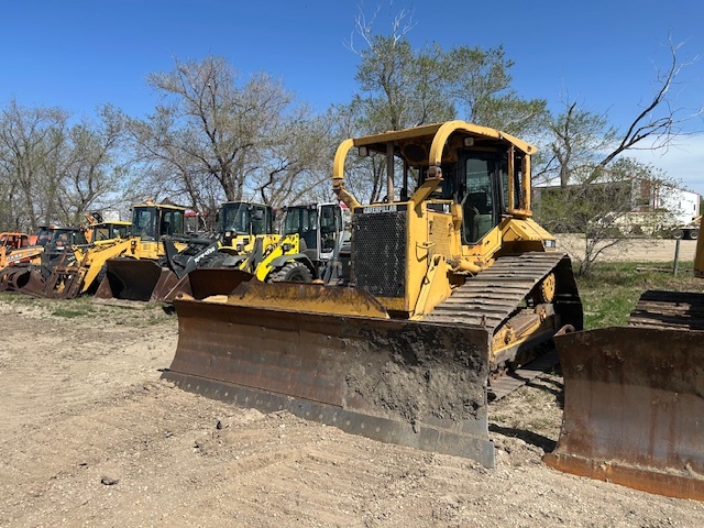 2003 CAT D6M LGP 