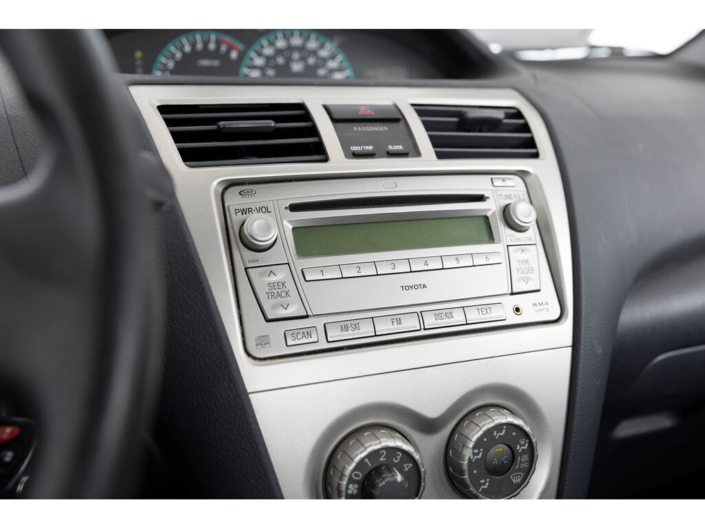 2012 Toyota Yaris , Vancouver, Cash