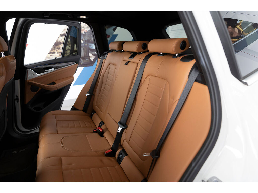 2021 BMW X3 PHEV xDrive30e, Vancouver, Cash