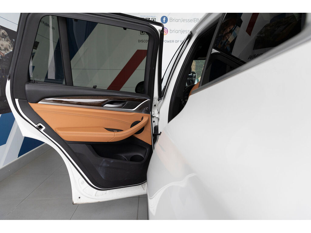 2021 BMW X3 PHEV xDrive30e, Vancouver, Cash