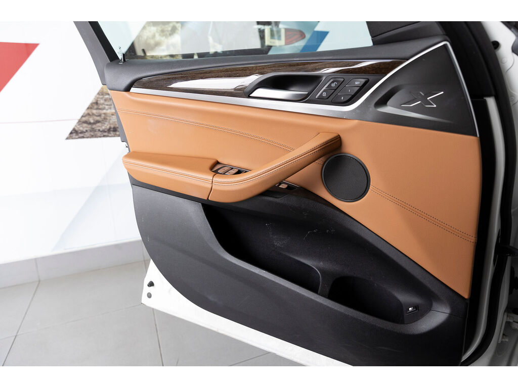 2021 BMW X3 PHEV xDrive30e, Vancouver, Cash