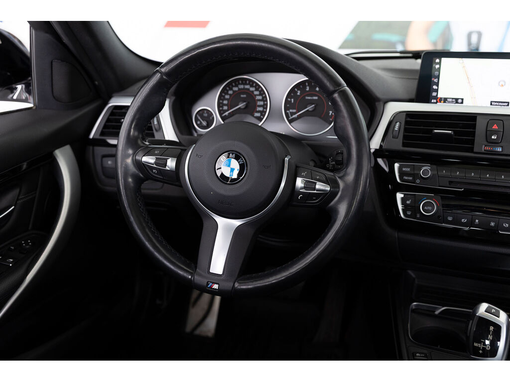 2018 BMW 330i xDrive, Vancouver, Cash