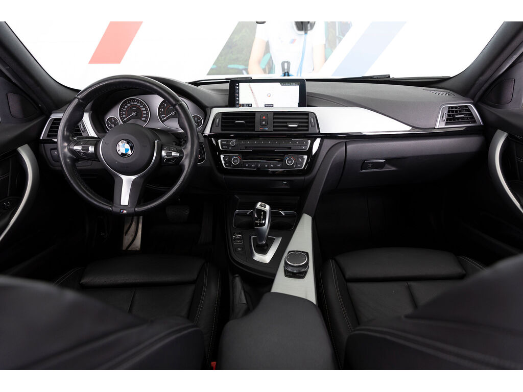 2018 BMW 330i xDrive, Vancouver, Cash