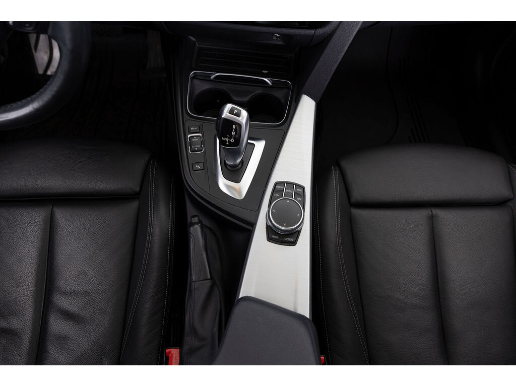 2018 BMW 330i xDrive, Vancouver, Cash