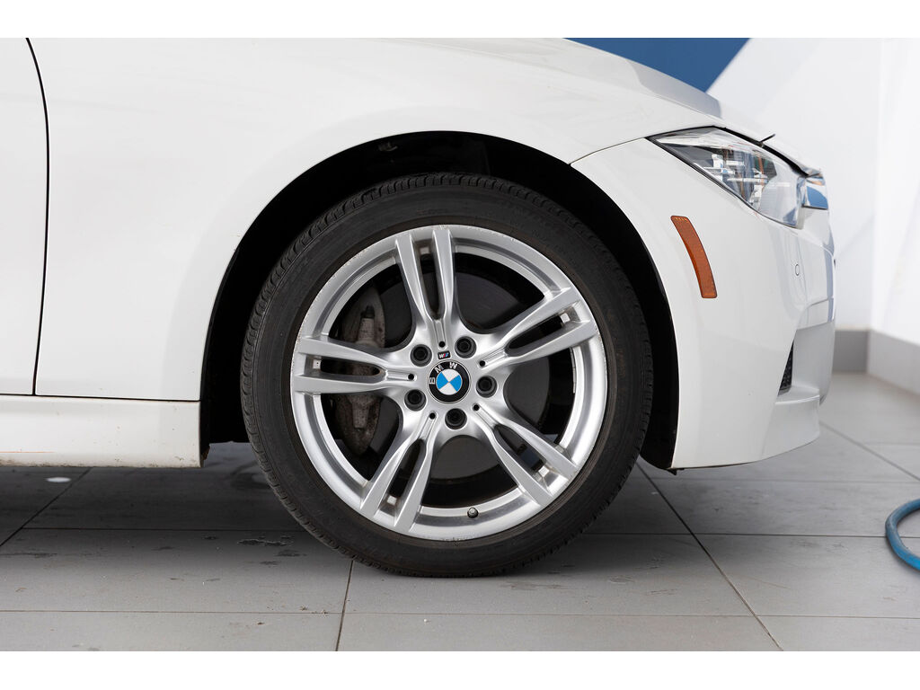 2018 BMW 330i xDrive, Vancouver, Cash