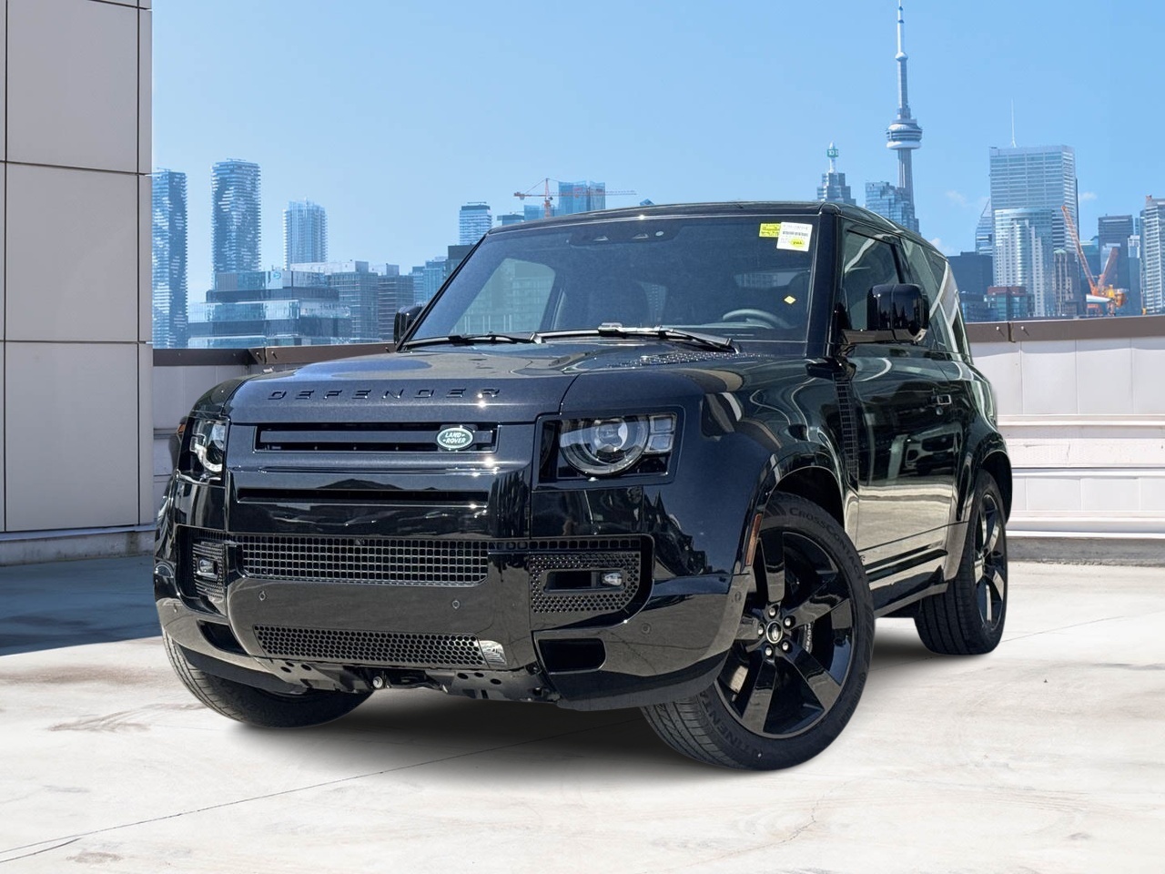 2025 Land Rover Defender 90 P525 V8