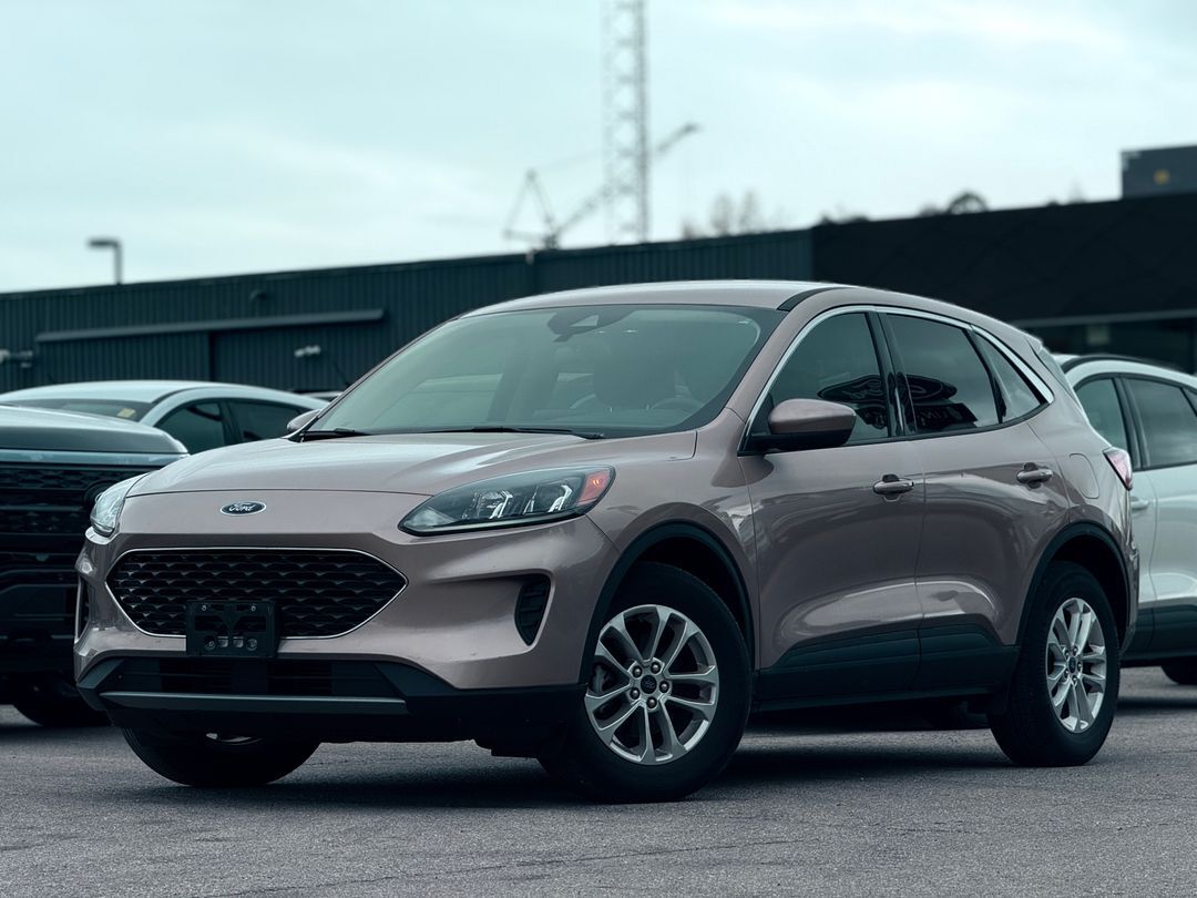 2020 Ford Escape SE - Co-Pilot 360, Navigation, Adaptive Cruise Con