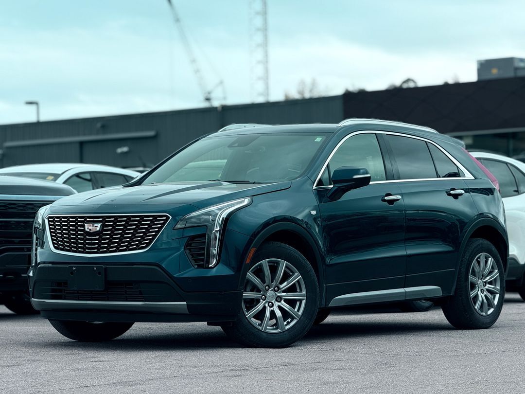 2021 Cadillac XT4 AWD Premium Luxury - Sport Package, Navigation, Mo
