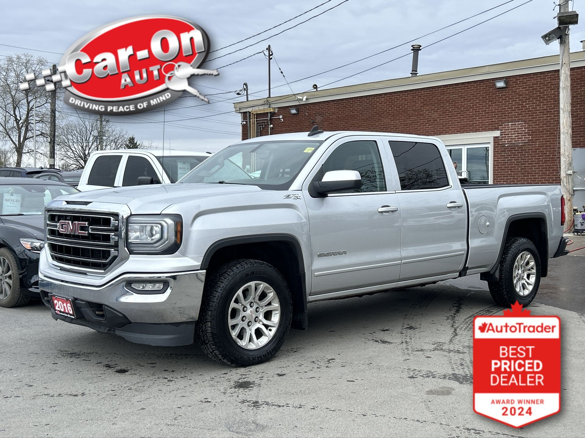 2016 GMC Sierra 1500 SLE Z71 4X4| LEATHER |CREW| CERTIFIED| 5.3L V8