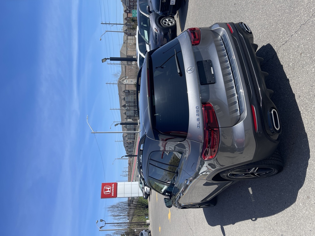 2024 Mercedes-Benz GLB 250 4MATIC, Toronto, Cash