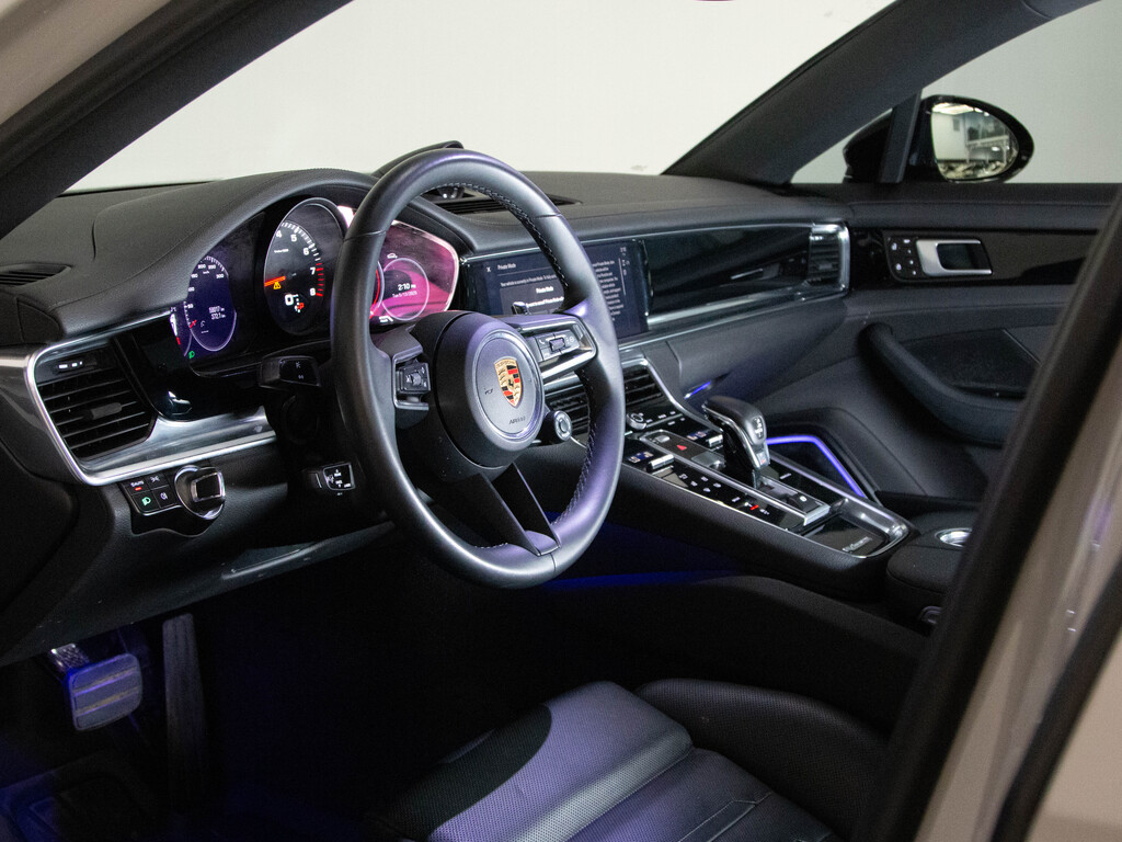 2022 Porsche Panamera Sport Turismo 4, Toronto, Cash