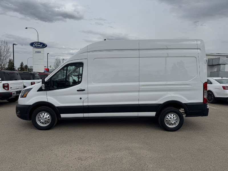 2023 Ford Transit Cargo Van Base