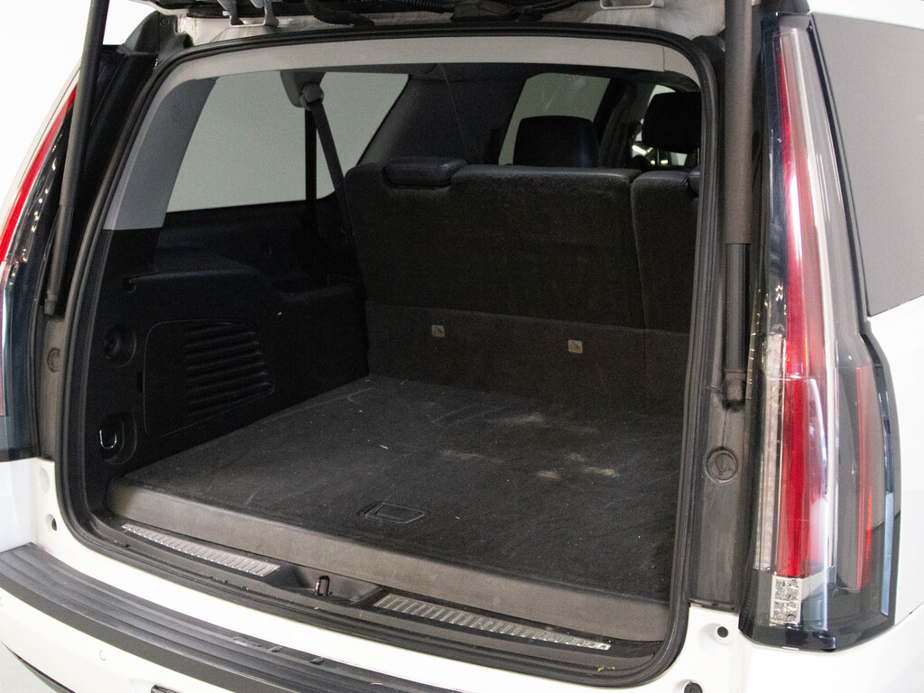 2018 Cadillac Escalade ESV Premium Luxury, Toronto, Cash