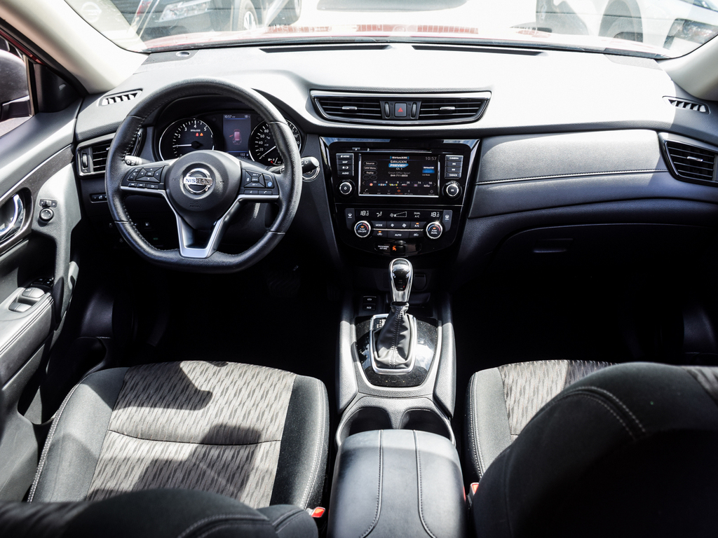 2020 Nissan Rogue SV, Toronto, Cash