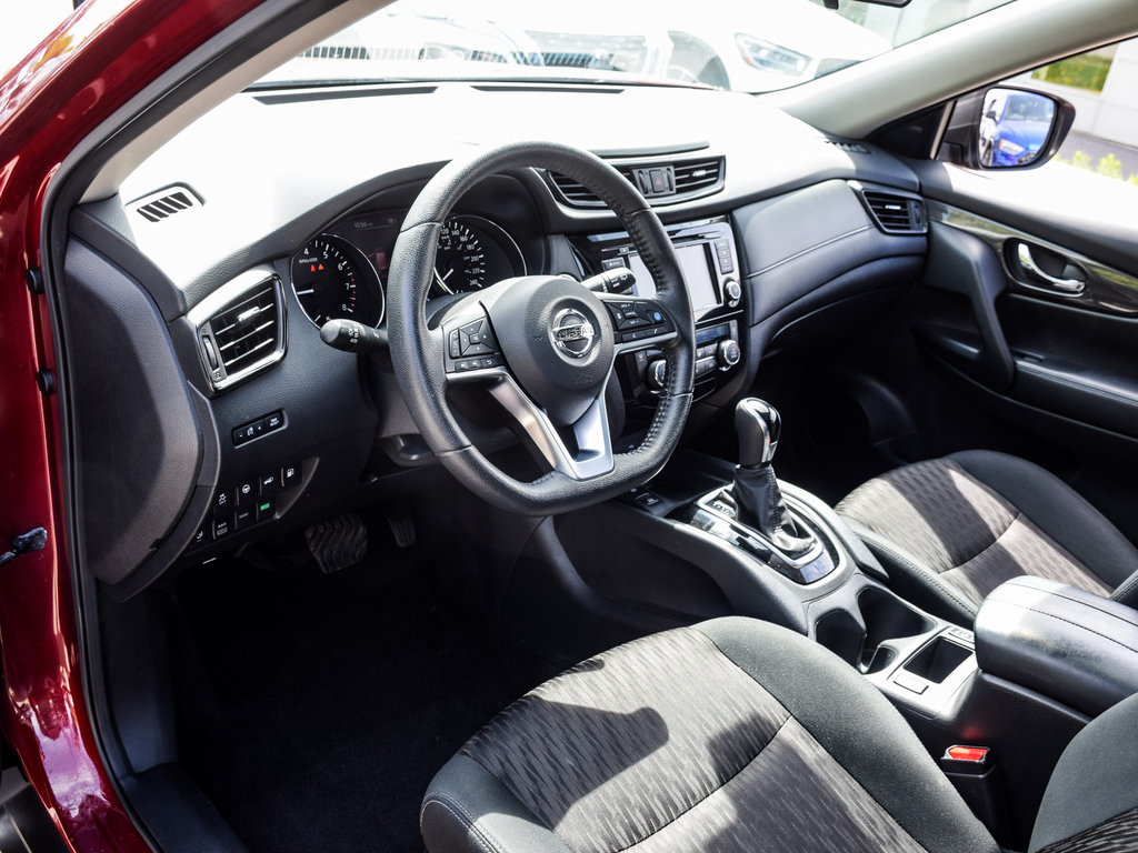 2020 Nissan Rogue SV, Toronto, Cash