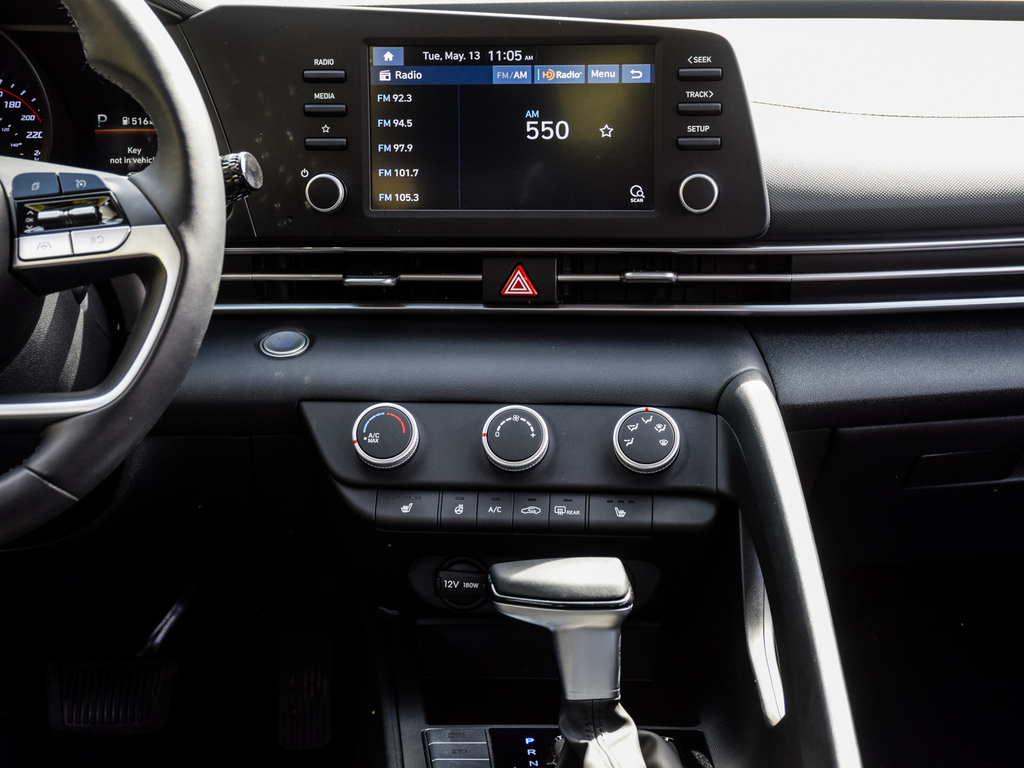 2023 Hyundai Elantra Preferred IVT, Toronto, Cash