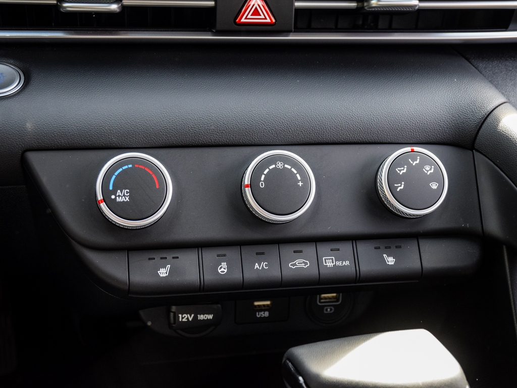 2023 Hyundai Elantra Preferred IVT, Toronto, Cash