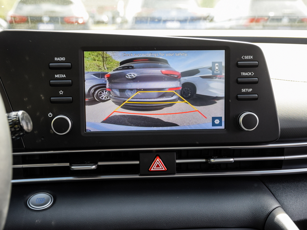 2023 Hyundai Elantra Preferred IVT, Toronto, Cash
