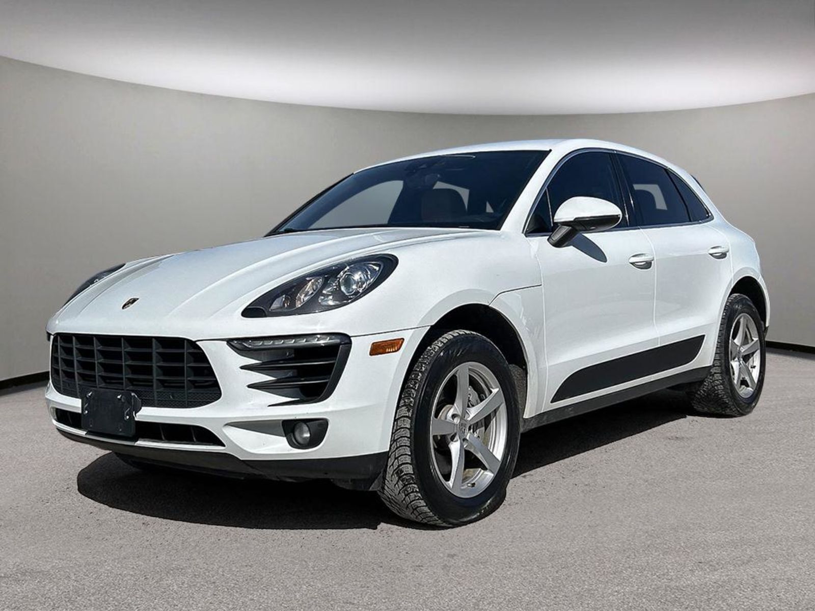 2017 Porsche Macan S | Clean Carfax | AWD | Apple Carplay & Android A