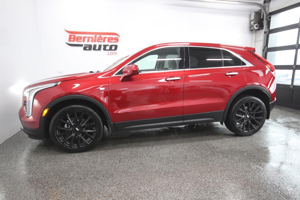 2023 Cadillac XT4 LUXURY / ONYX / AWD
