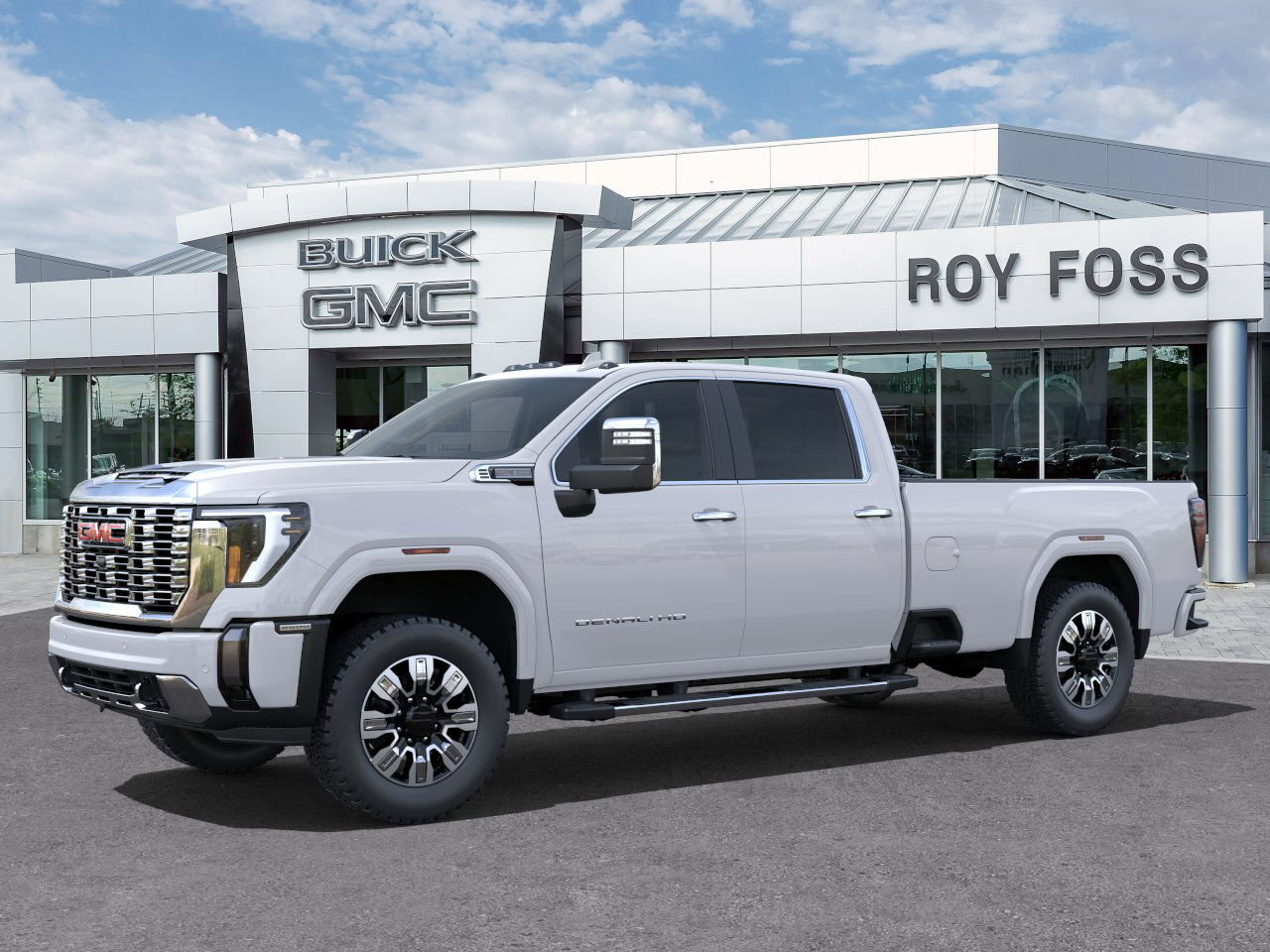 2025 GMC SIERRA 2500HD 4WD Crew Cab 172  Denali