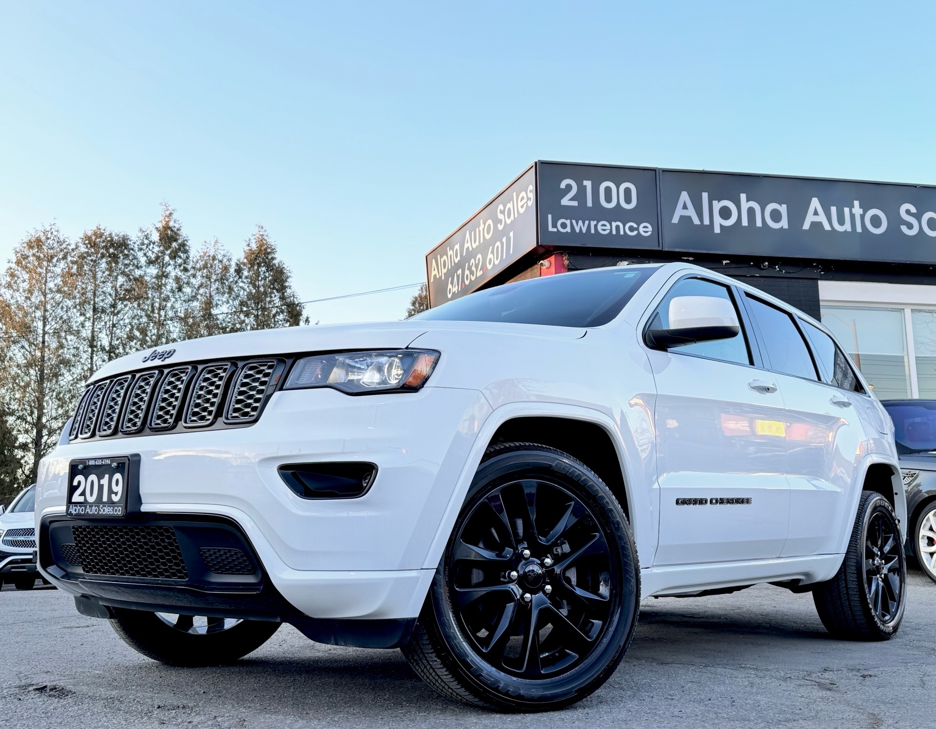 2019 Jeep Grand Cherokee Altitude 4x4|LOW MILEAGE|SUNROOF|NAV|CAMERA|BLIND 
